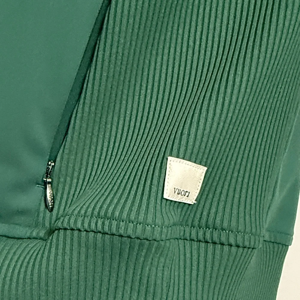 Vuori 3 Piece “Daily” Set - Picture 2 of 13